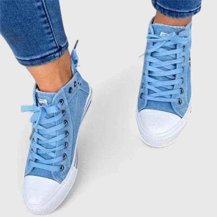 Mariela | Zapatillas urbanas con cierre lateral