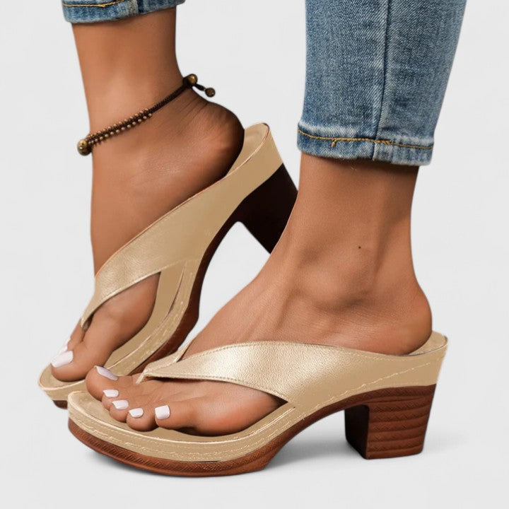 Consuelo | Sandalias de taco bajo grueso