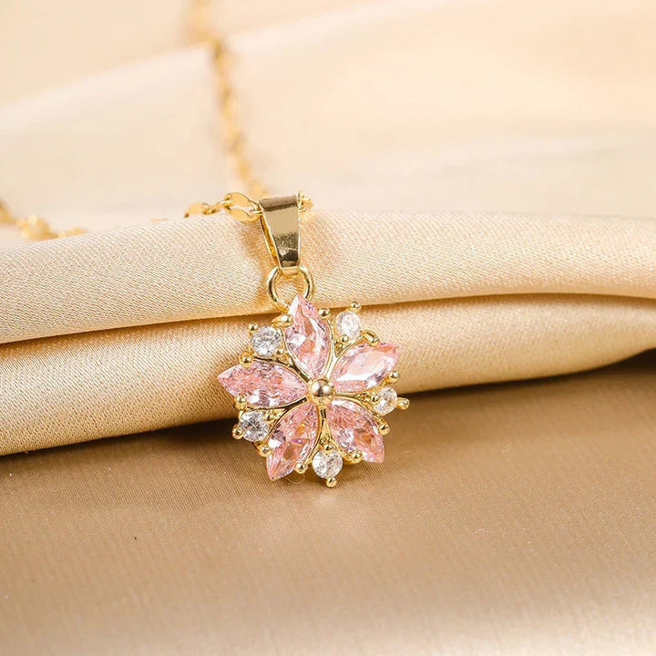 Krishna Paz | Collar elegante flor de cerezo