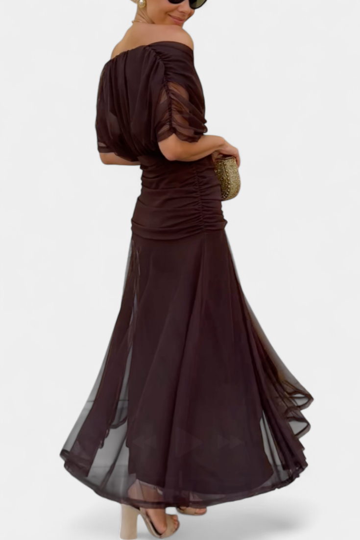 María Emilia | Vestido off shoulder plisado