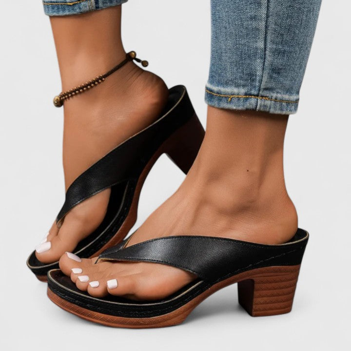 Consuelo | Sandalias de taco bajo grueso