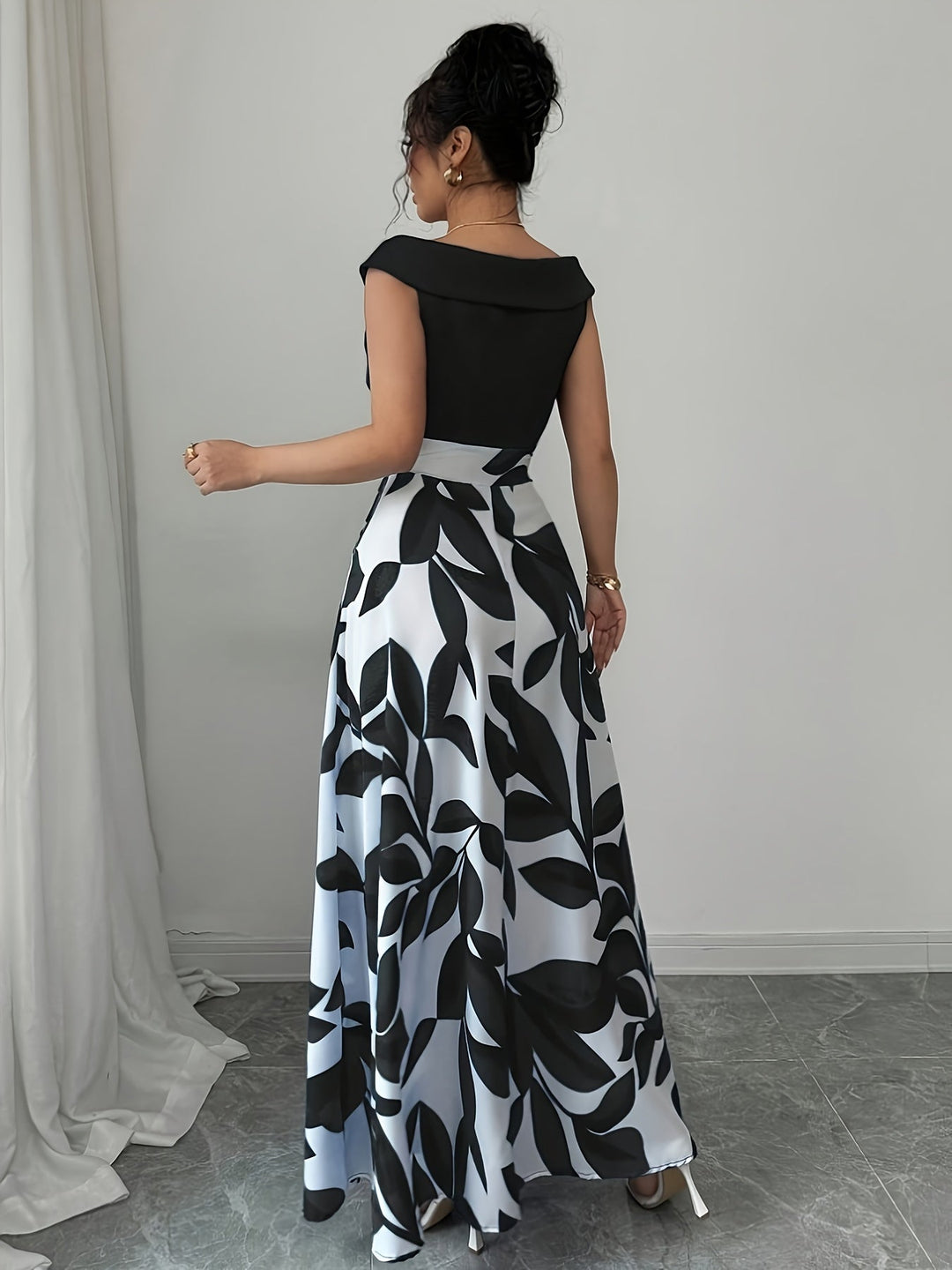 Ida | Vestido largo corte A con estampado de hojas
