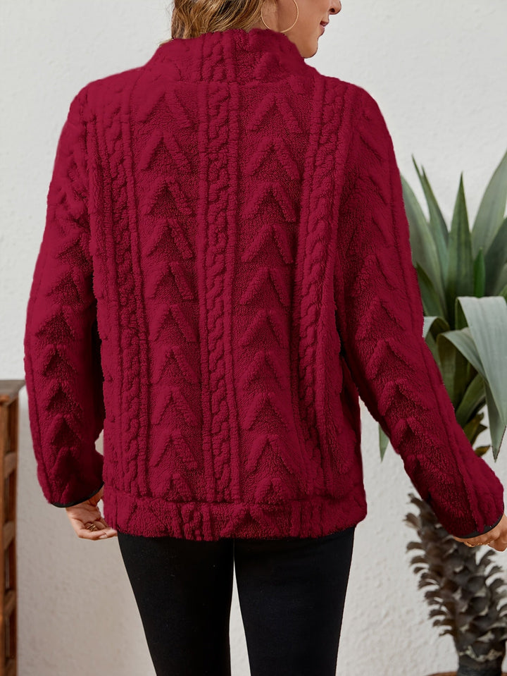 Manuela | Pullover texturado con media cremallera