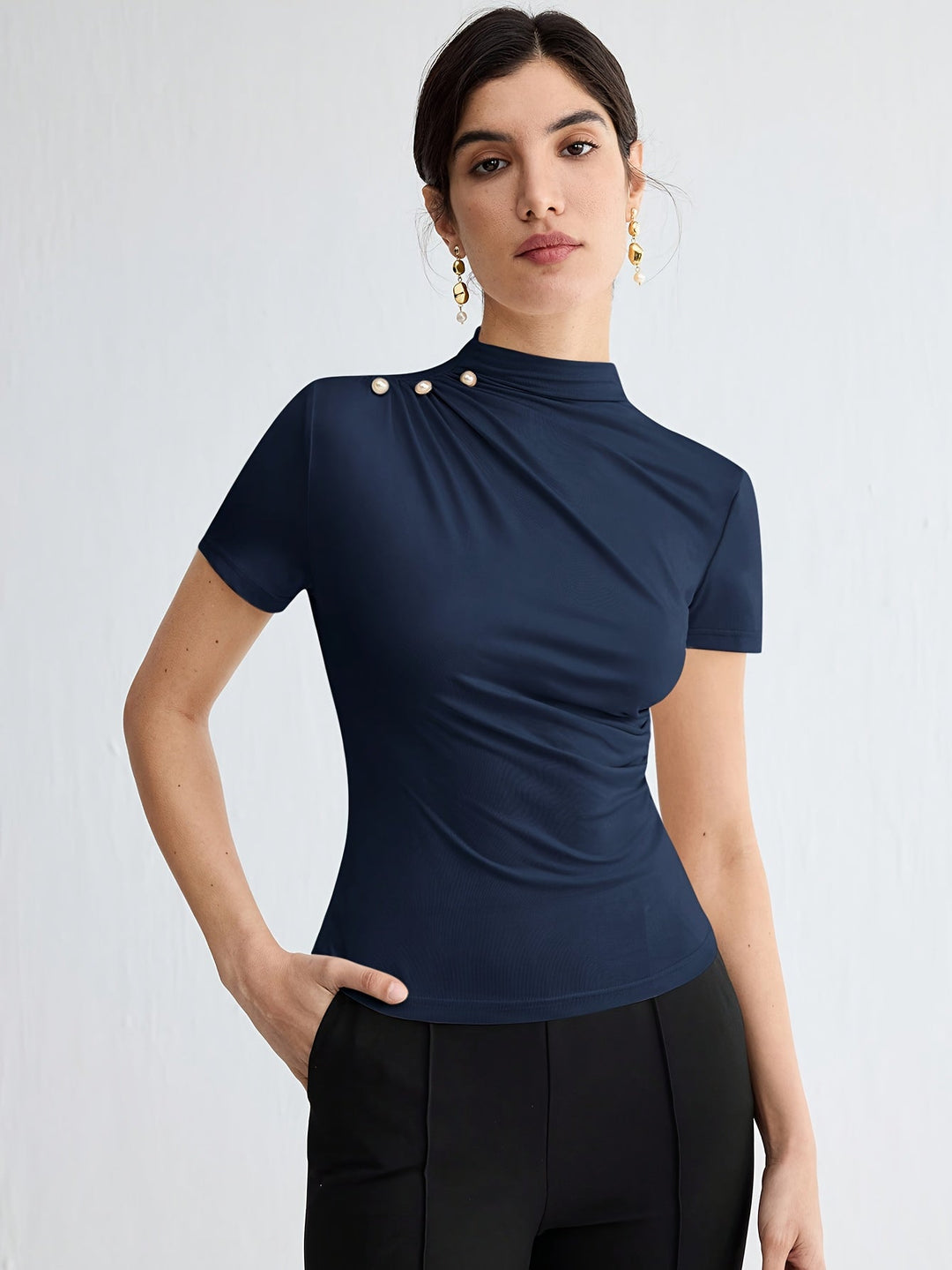 Margot | Polera cuello alto de manga corta