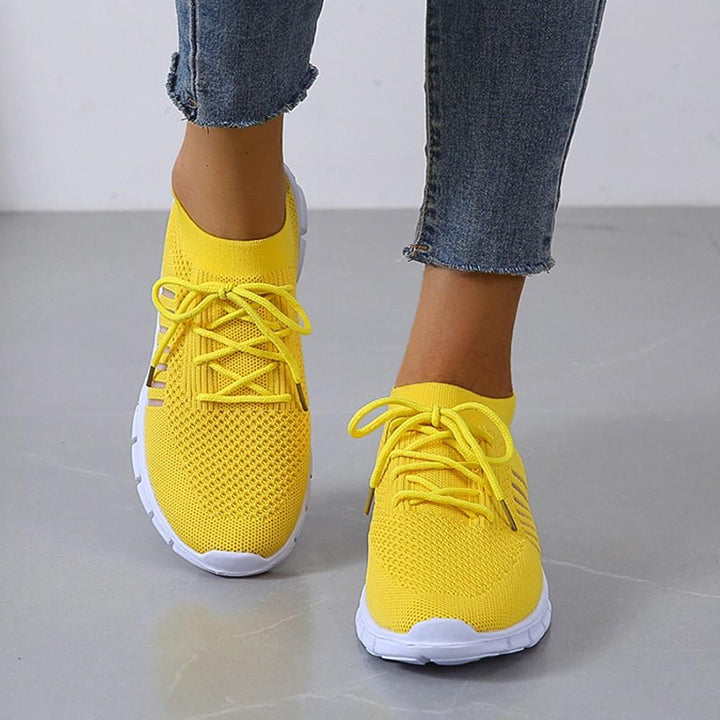 Yanet | Zapatillas livianas de uso diario