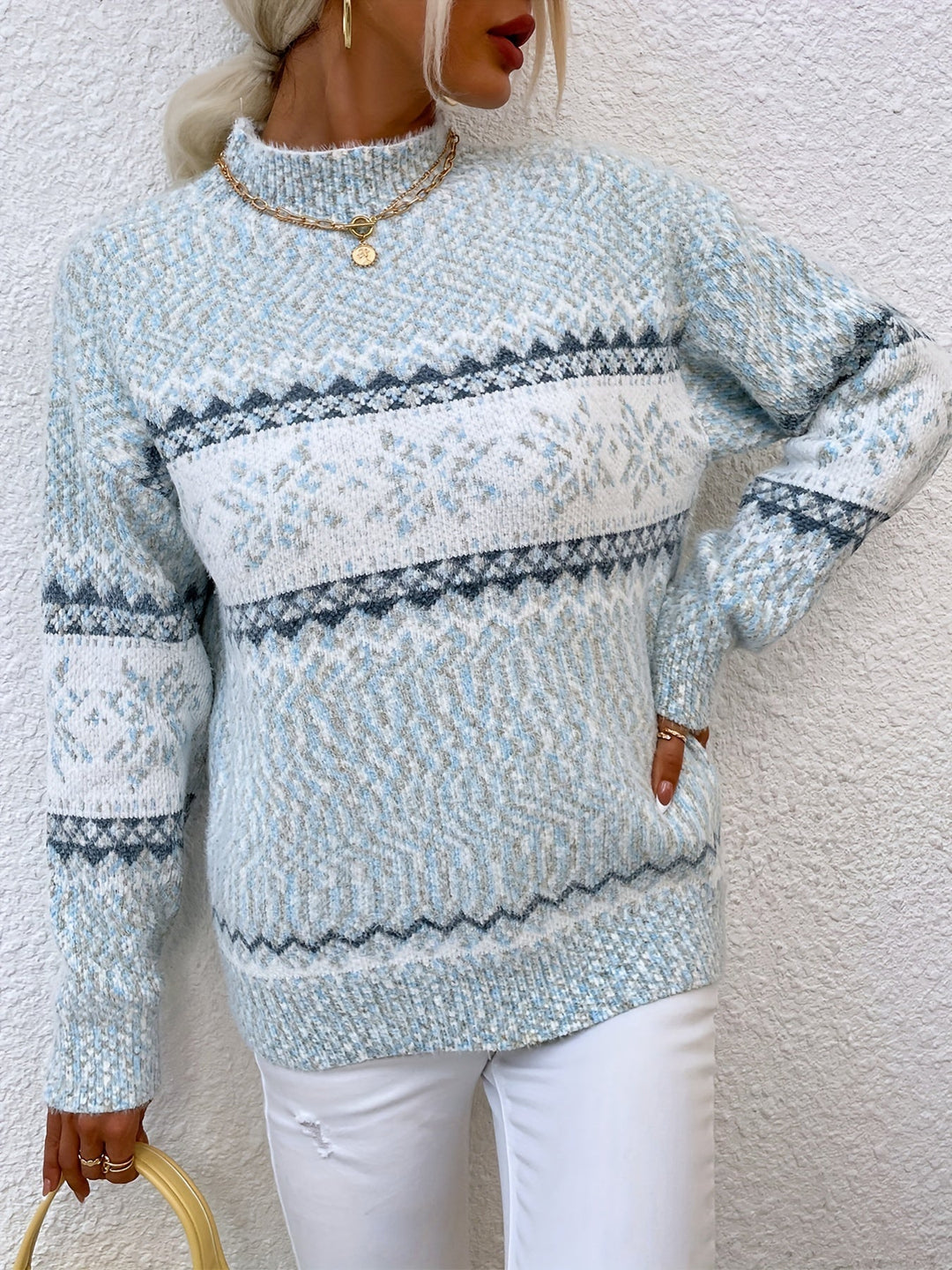 Melania | Sweater cuello alto de copos de nieve