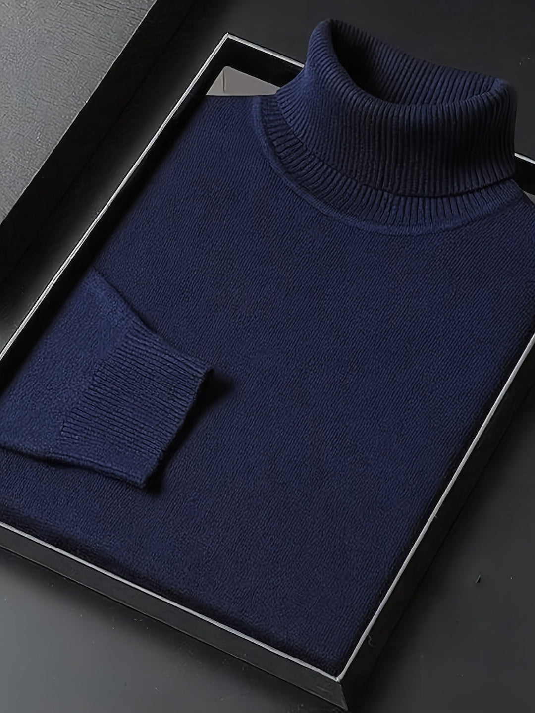 Romualdo | Sweater cuello alto entallado