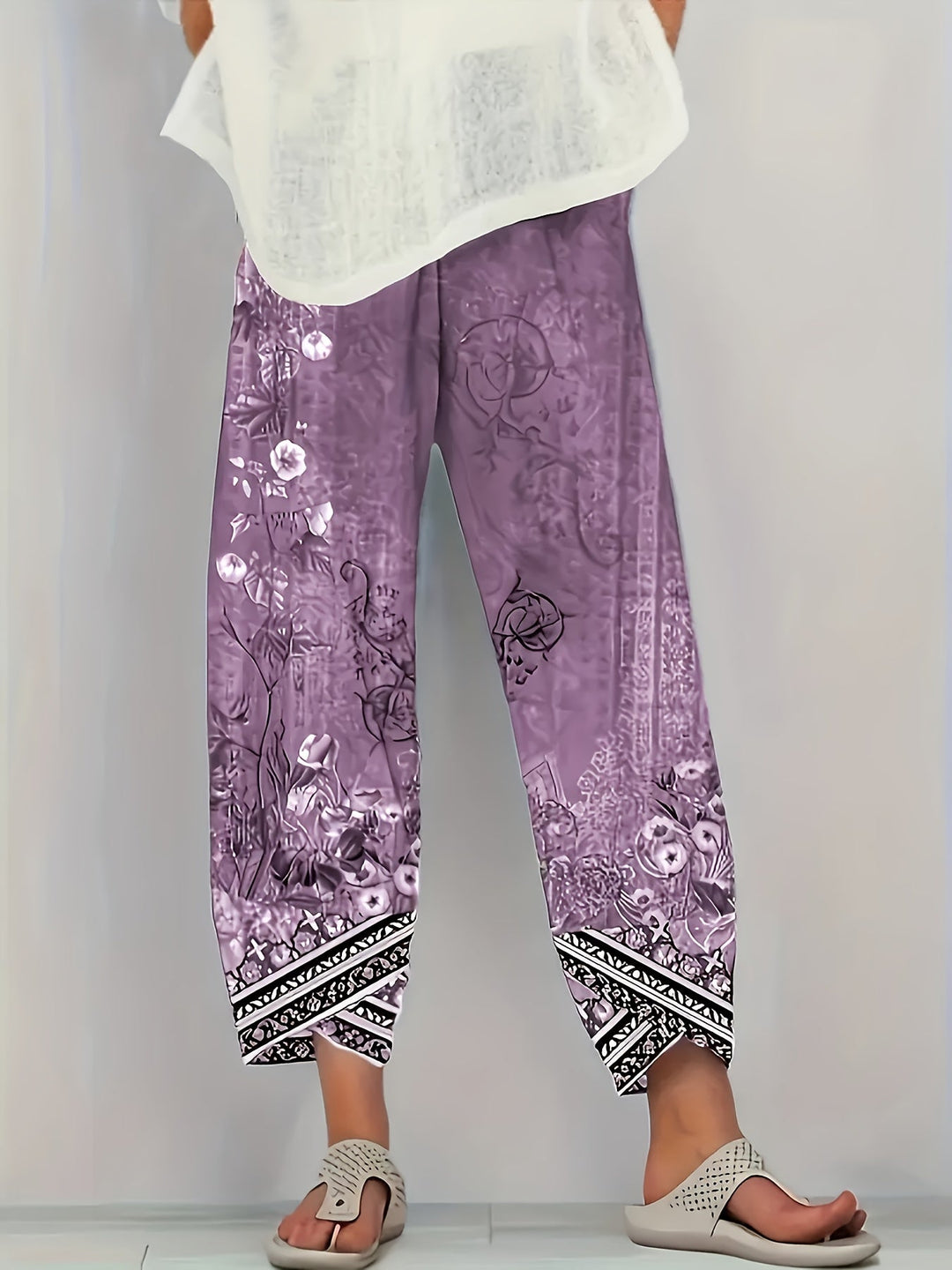 Aymara | Pantalón capri con estampado botánico
