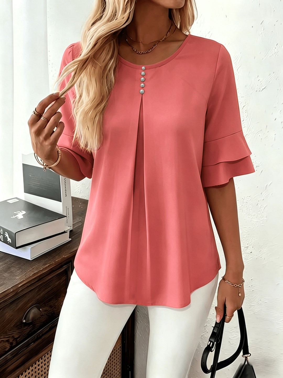 Naomi | Blusa plisada de mangas acampanadas