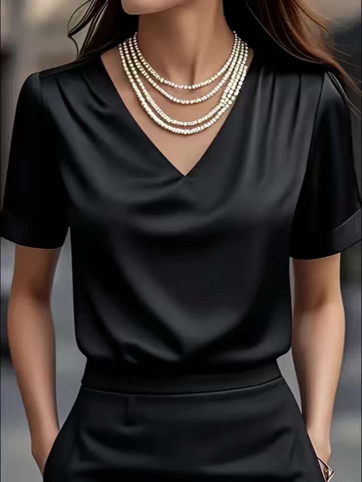 Elicura | Blusa drapeada cuello V