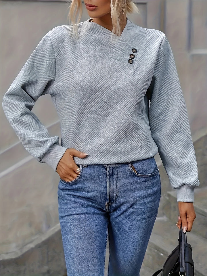 Cleofé | Sweater con escote asimétrico y botones