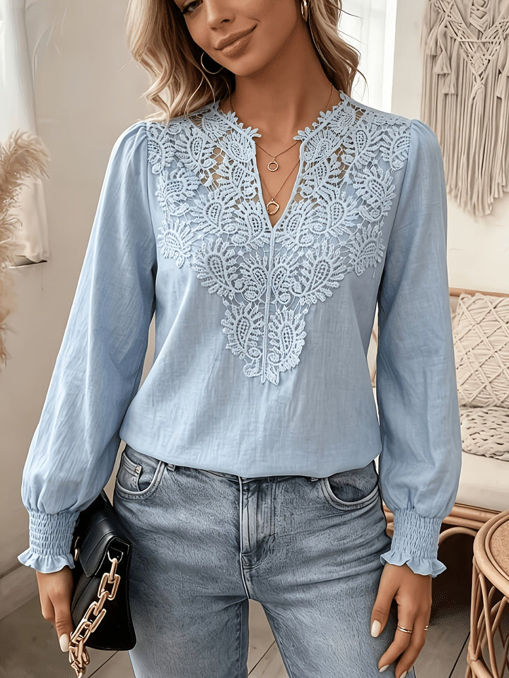 Antonieta | Blusa escote V con calado