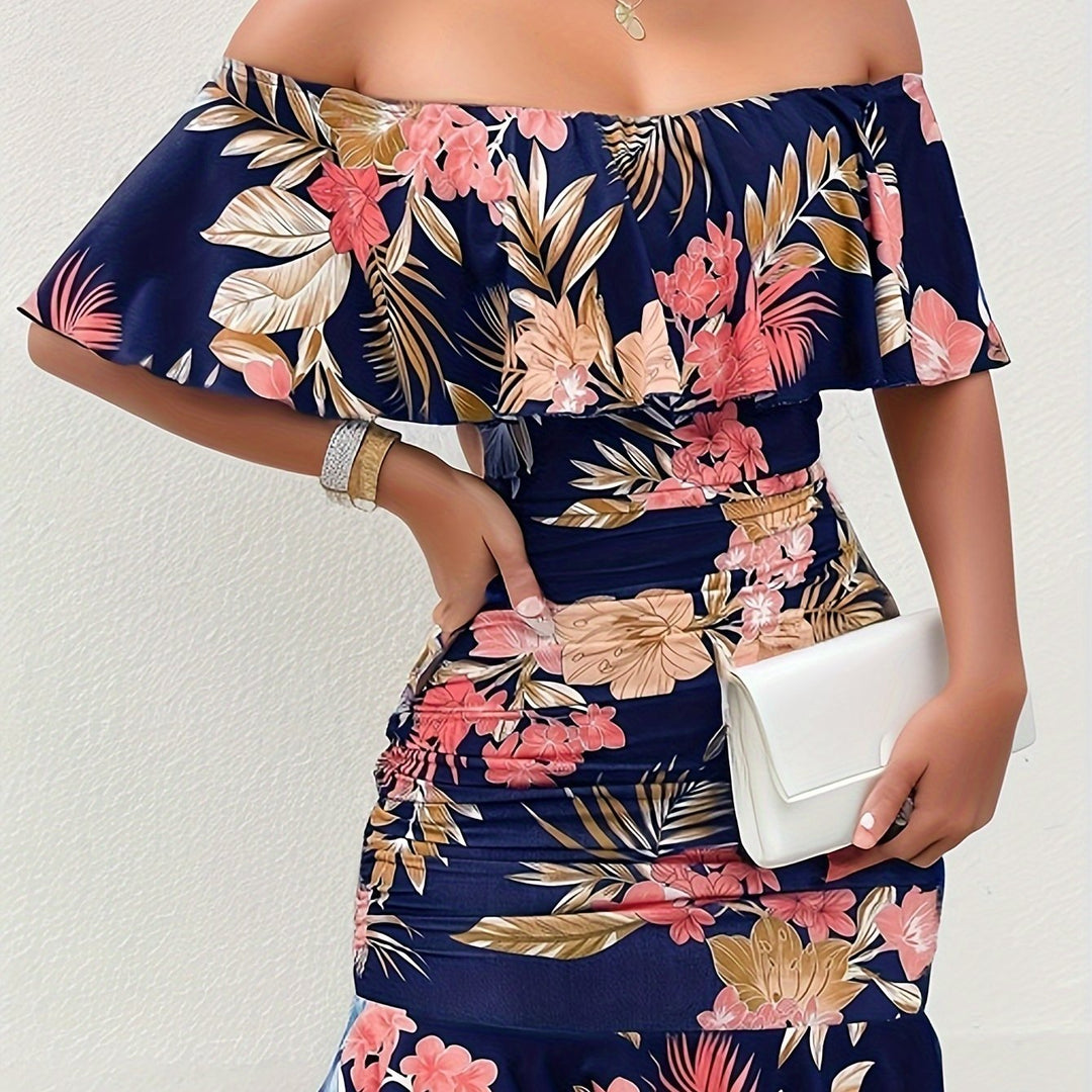 Danna | Vestido corto off shoulder con vuelo