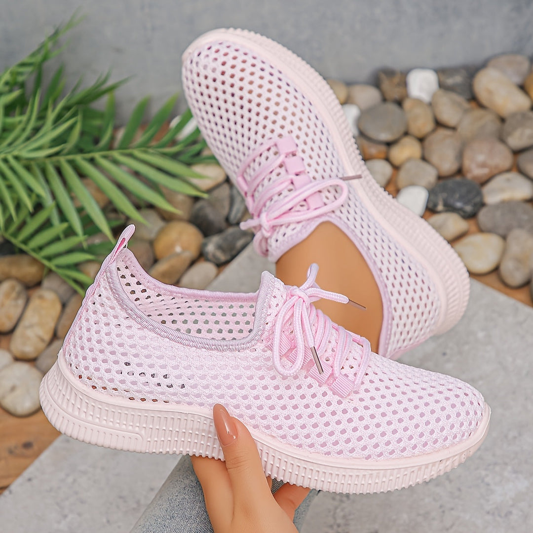 Yanella | Zapatillas caladas con cordones