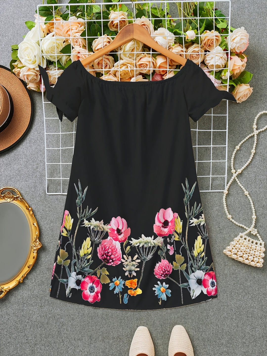 Iris | Vestido off shoulder con estampado floral