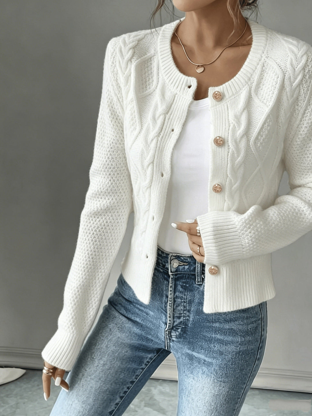 Begoña | Cardigan de punto trenzado con botones