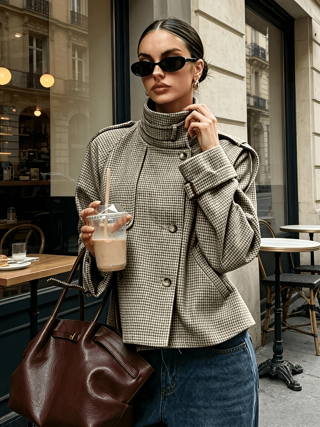 Yusara | Chaqueta cropped pata de gallo con cuello alto