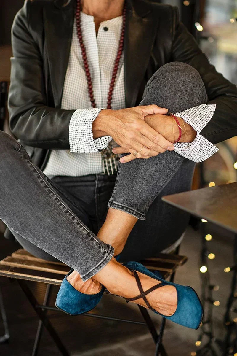Margarita | Zapatos de taco medio con tiras cruzadas