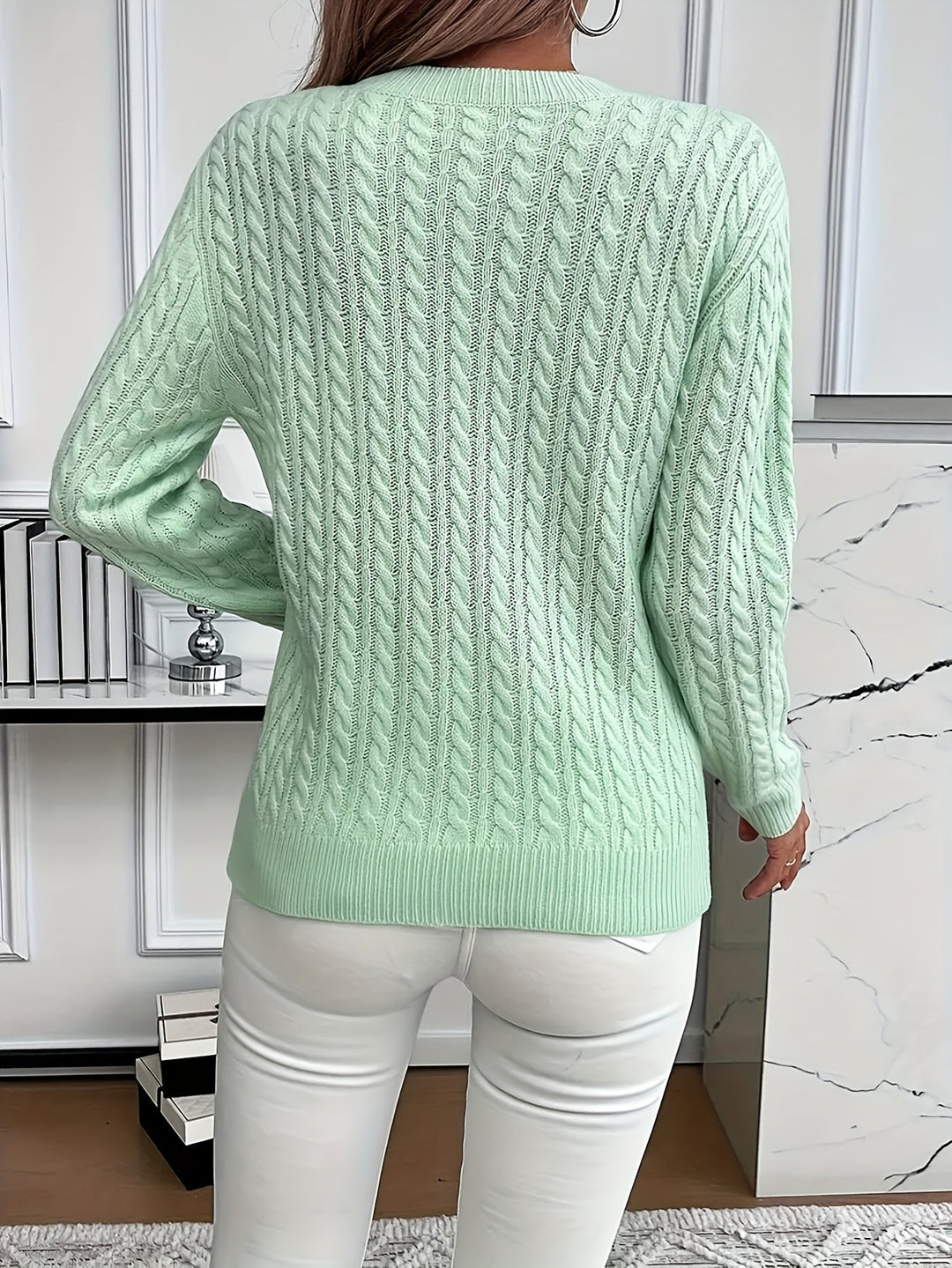 Saskia | Sweater de punto trenzado cuello redondo