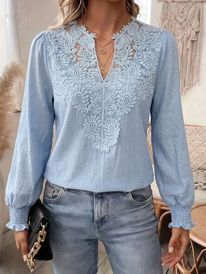 Antonieta | Blusa escote V con calado