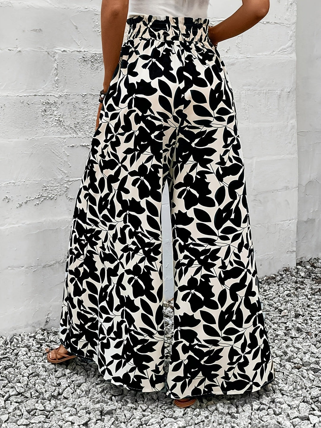 Rossana | Pantalones anchos con print de hojas