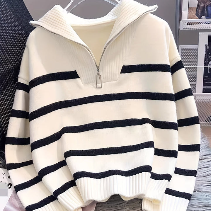 Josefa Ignacia | Sweater a rayas con cierre al cuello