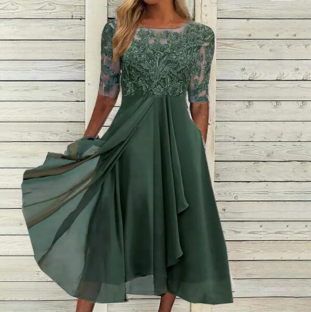 Nicole Andrea | Vestido de fiesta con encaje y vuelo