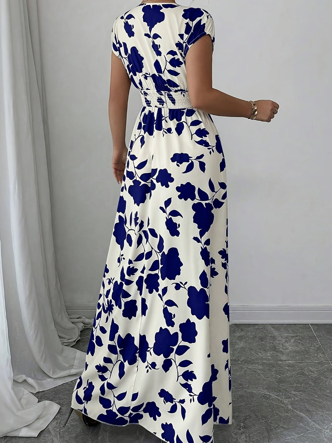 Bianca | Vestido largo floral con cintura fruncida