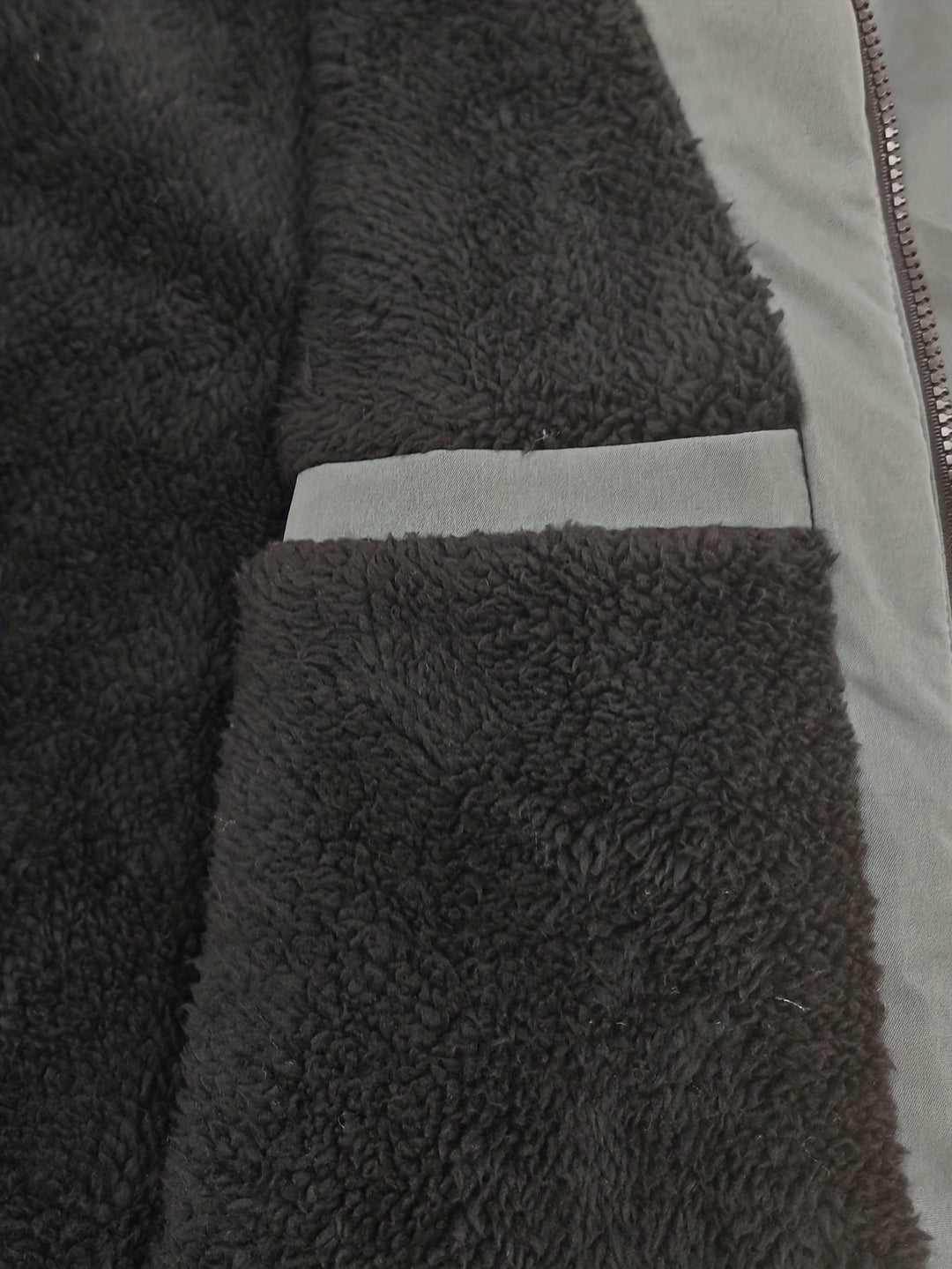 Aldo | Parka con capucha largo medio