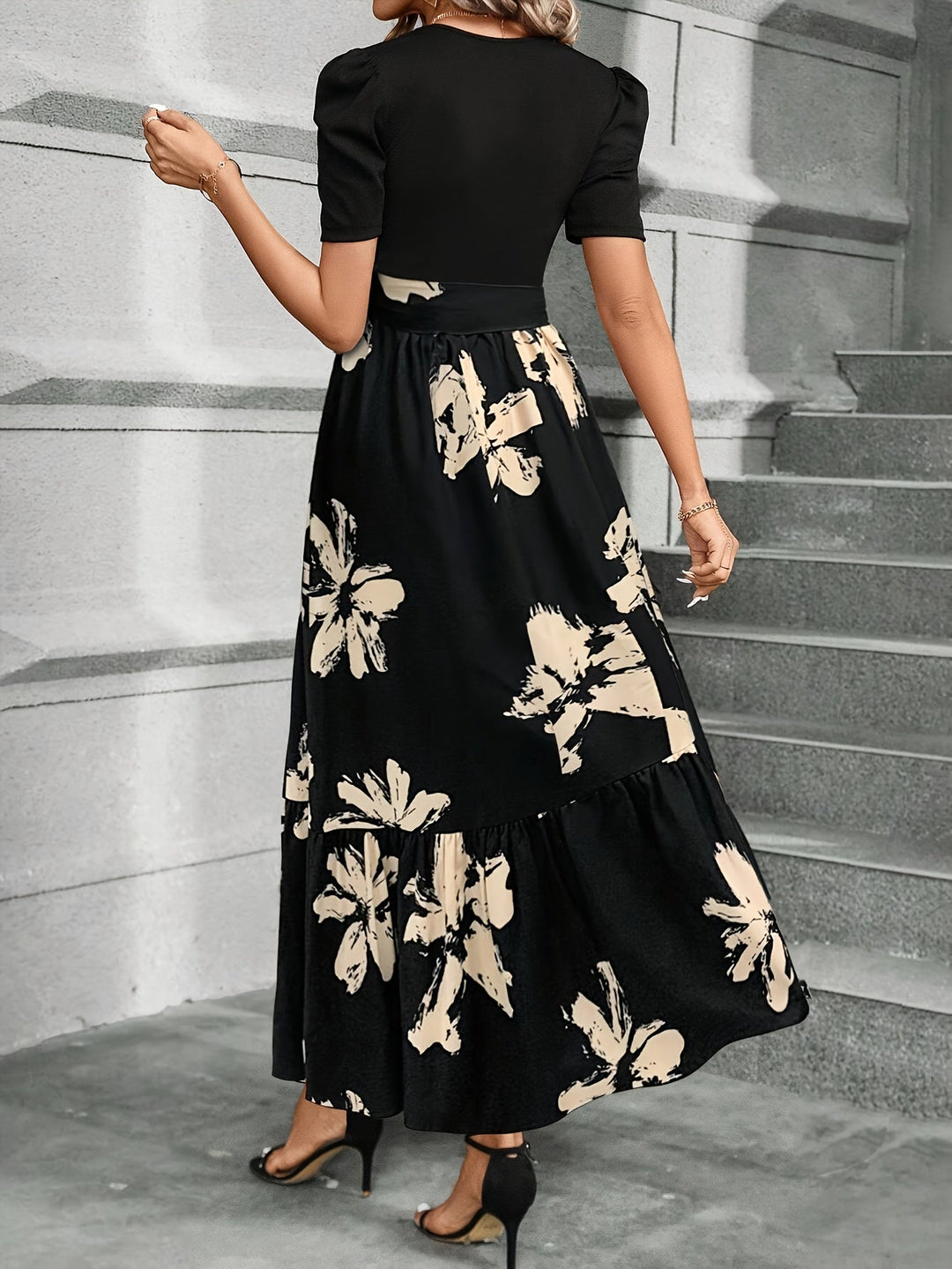 Fiorella | Vestido largo con falda floral y mangas abullonadas