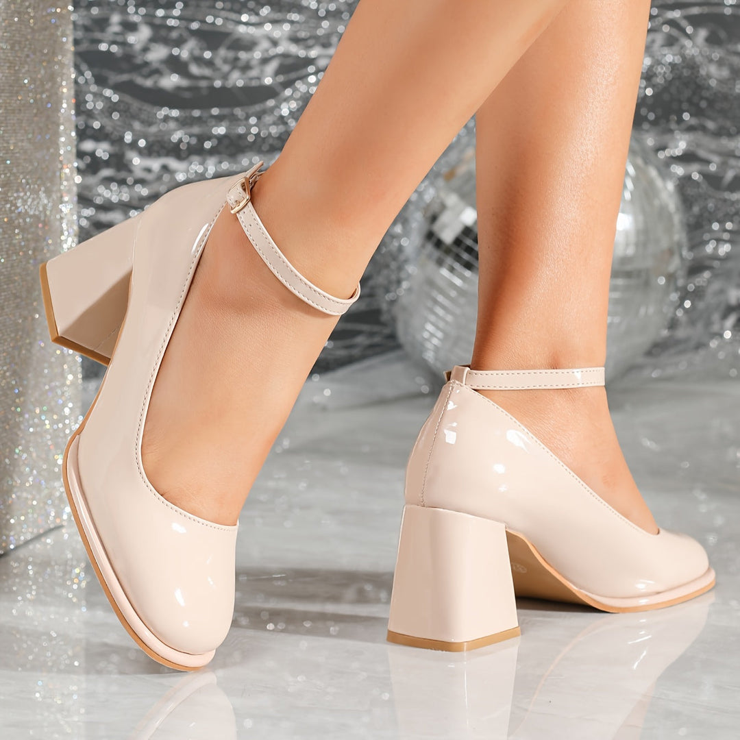 Teresa | Zapatos de taco charol con correa