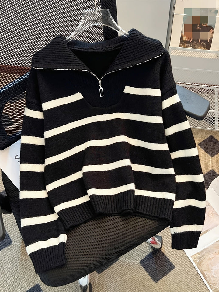 Josefa Ignacia | Sweater a rayas con cierre al cuello