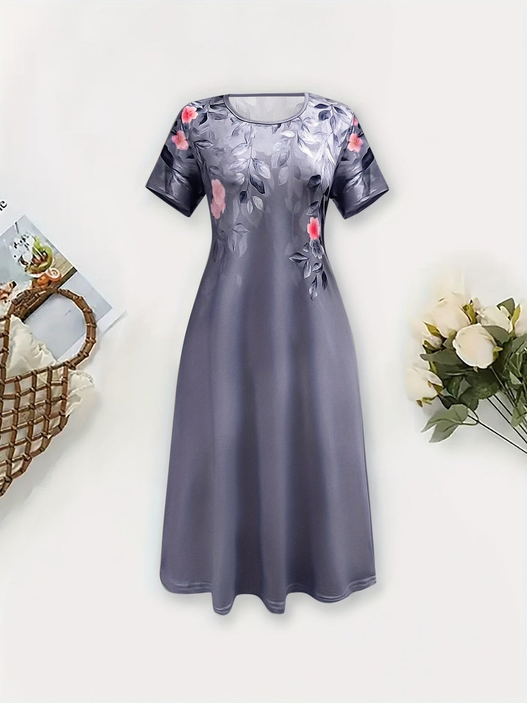Alexia | Vestido línea A con estampado floral