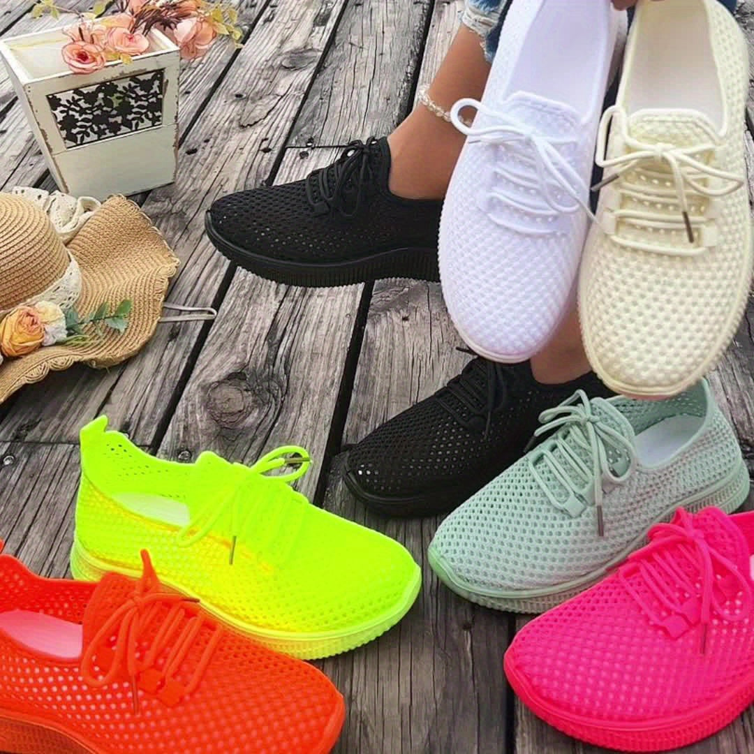 Yanella | Zapatillas caladas con cordones