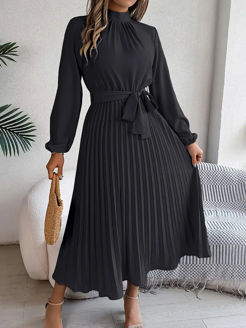 María Constanza | Vestido midi plisado con cinturón