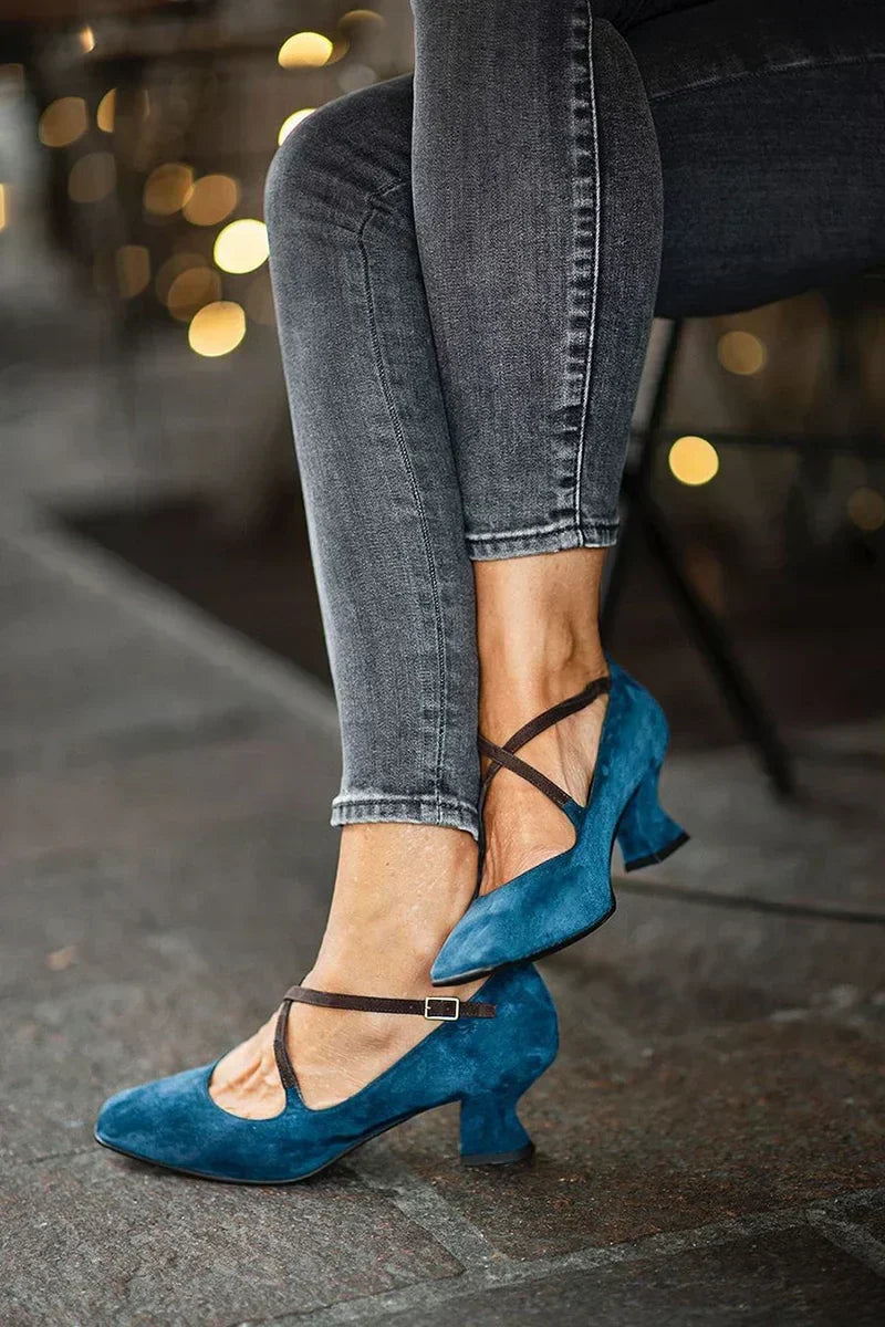 Margarita | Zapatos de taco medio con tiras cruzadas