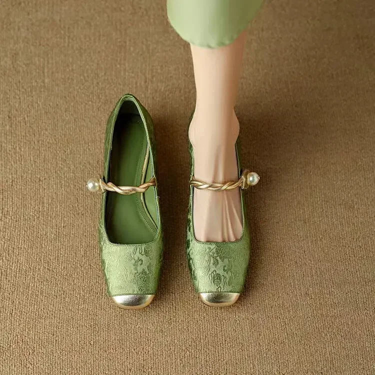 Berenice | Zapatos mary jane con tira trenzada y perla