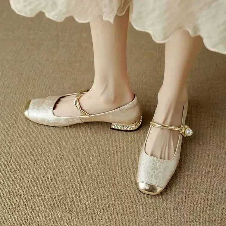 Berenice | Zapatos mary jane con tira trenzada y perla