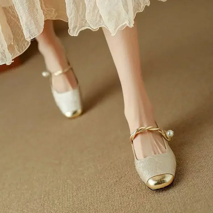 Berenice | Zapatos mary jane con tira trenzada y perla