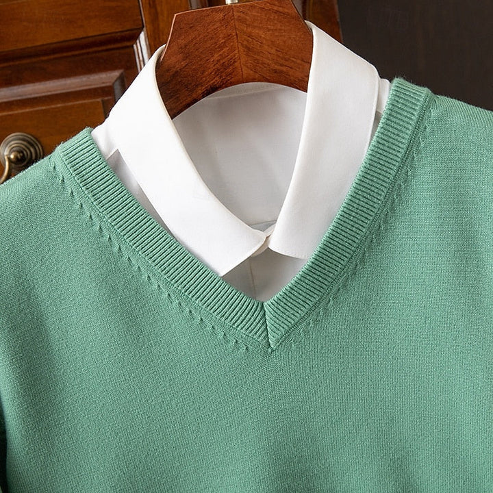 Armando | Sweater cuello V clásico