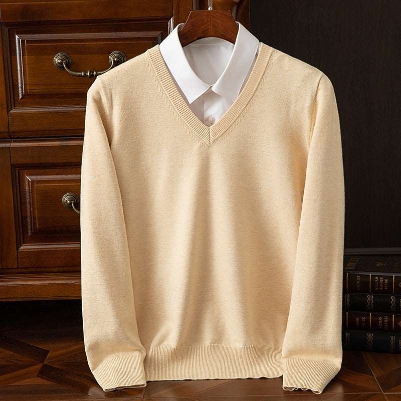 Armando | Sweater cuello V clásico