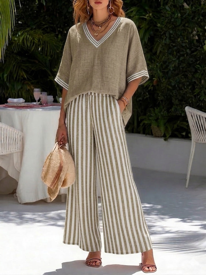 Katalina | Conjunto de blusa cuello V y pantalón a rayas