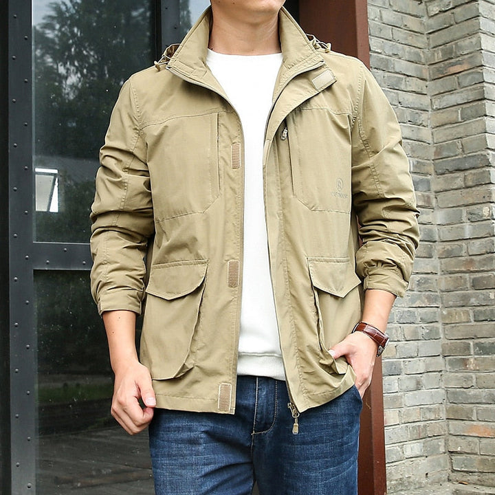Fernando | Chaqueta utilitaria con capucha